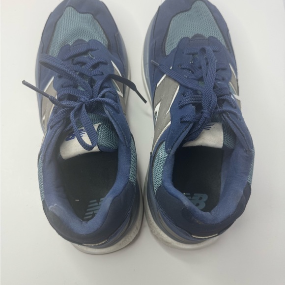 New Balance Dark Blue 57/40 Boys Size 7 - Picture 3 of 9